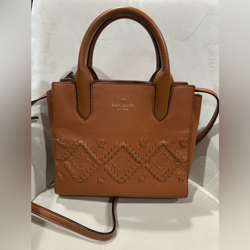 Lightly worn: Kate Spade crossbody tote